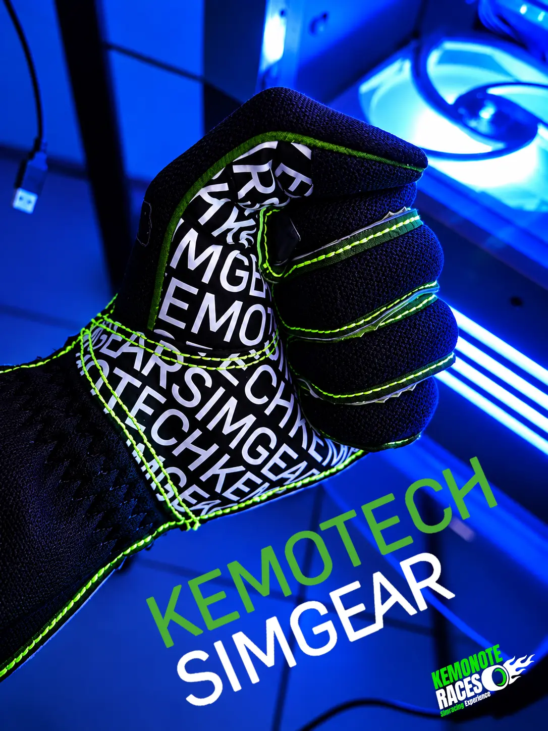 Prototipo negro de guantes KEMOTECH SIMGEAR en uso